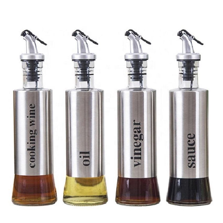 Showcasing 4 oil and vinegar bottles with different liquids (cooking wine, oil, vinegar, sauce), each with a pour spout, placed on a white background.