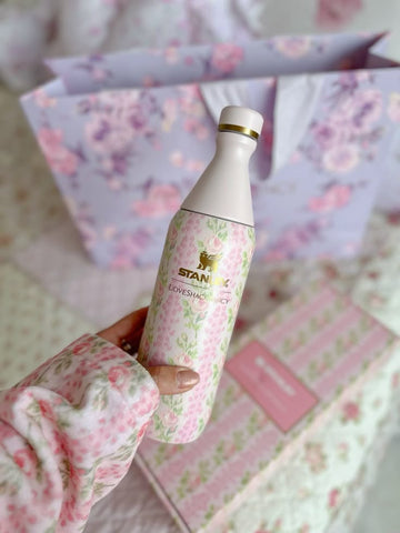 Stanley 1913 x LoveShackFancy | All Day Carry Slim Bottle | 475 ML | Blooming Heirloom